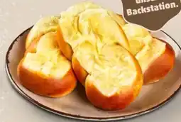 PENNY Bäckerkrönung Laugenzopf mit Käse Angebot