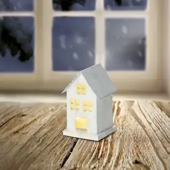 NKD LED-Haus, klein, ca. 5,5x5,5x10,5cm Angebot