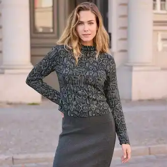 NKD Damen-Langarmshirt mit Schlangen-Muster Angebot