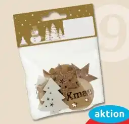 Budni Weihnachts-Holzornamente mit Klebepunkt Angebot
