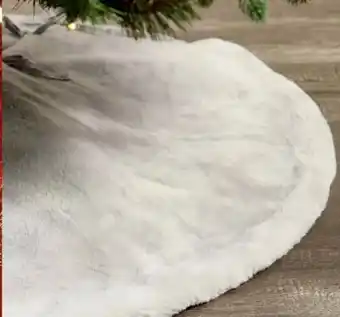 Woolworth Fellimitat Weihnachtsbaumdecke Angebot