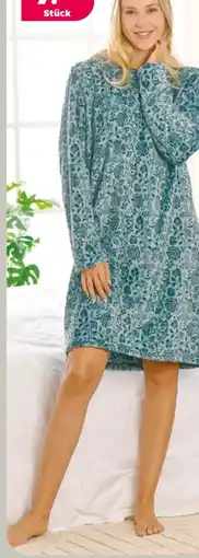 NETTO Coral-Fleece Hauskleid Angebot