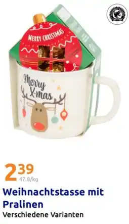 Action Weihnachtstasse mit Pralinen Angebot