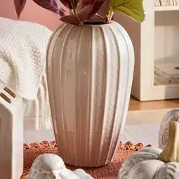 NKD Vase aus Dolomit, ca. 11,6x6,5x17,5cm Angebot