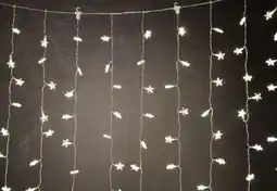 Globus Baumarkt LED-Lichtervorhang Angebot