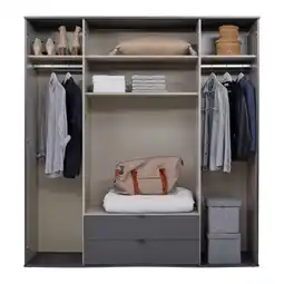 Mömax Drehtürenschrank Angebot