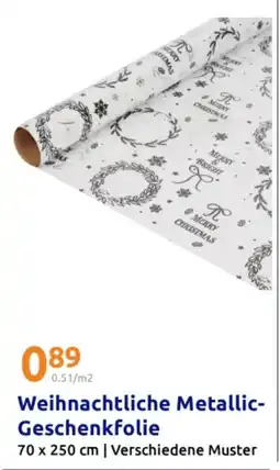 Action Weihnachtliche Metallic- Geschenkfolie Angebot