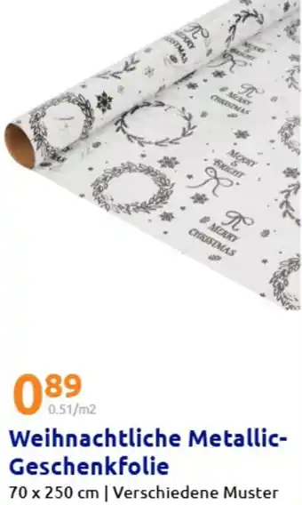 Action Weihnachtliche Metallic Geschenkfolie Angebot