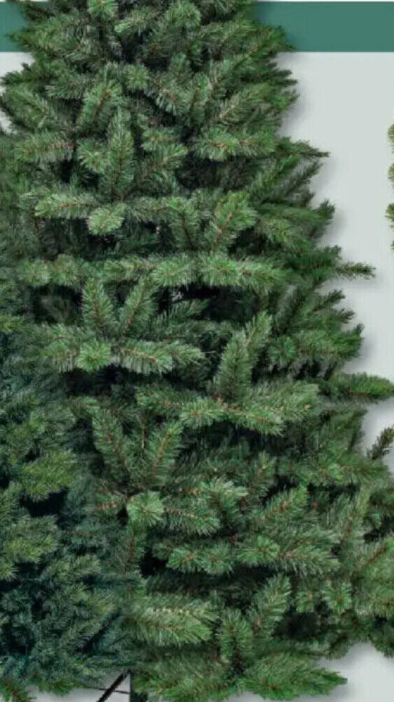 Knstlicher Weihnachtsbaum 'Blau Forest Frost' Angebot bei Bauhaus