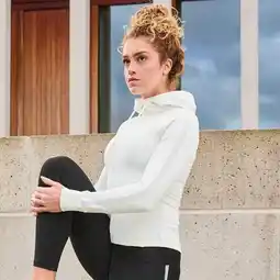 NKD Damen-Trainingsjacke mit Kapuze Angebot