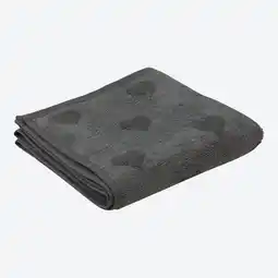 NKD Handtuch mit Herzmotiv, ca. 50x100 cm Angebot