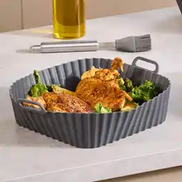 NKD Heißluftfritteusen-Silikonform mit Antihaft-Eigenschaft Angebot