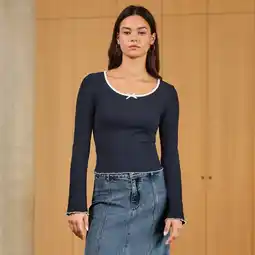 NKD Damen-Langarmshirt mit gewelltem Saum Angebot