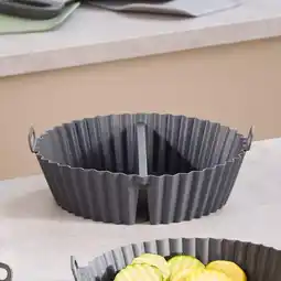 NKD Heißluftfritteusen-Silikonform mit Antihaft-Eigenschaft Angebot