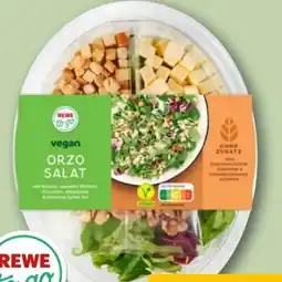 REWE Center Rewe to go Salatschale Orzo Vegan Angebot