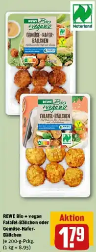REWE REWE Bio + vegan Falafel-Bällchen oder Gemüse-Hafer Bällchen Angebot
