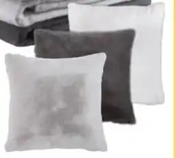 XXXLutz Novel Kissenhülle in Felloptik Yukon Angebot