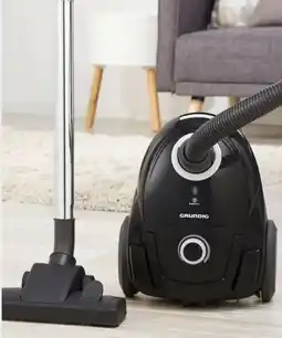 PENNY Grundig Bodenstaubsauger VCC3851 Angebot
