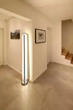 Möbel Inhofer Hell LED-Stehleuchte Obelisk Angebot