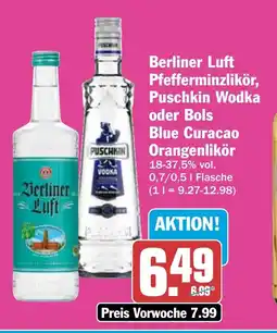 HIT Berliner Luft Pfefferminzlikör, Puschkin Wodka oder Bols Blue Curacao Orangenlikör Angebot