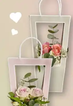 Edeka Blumen in Geschenkverpackung Angebot