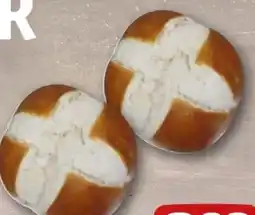 REWE Center Rewe Back-Station Laugenbrötchen Angebot