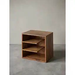 Netto Marken-Discount Beistelltisch – Massivholz Braun 43x43x30 cm mit Ablage Angebot