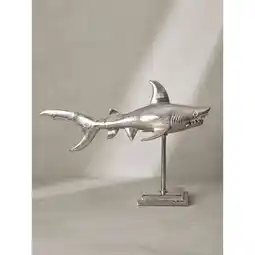 Netto Marken-Discount Dekofigur Hai Aluminium 70 cm mit Sockel im maritimen Stil, Silbern 70x27x49 cm Angebot