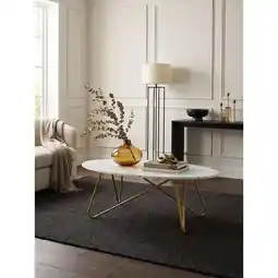 Netto Marken-Discount Couchtisch in Weiß mit Marmor-Optik und Metall-Gestell, 120x40x60 cm Angebot