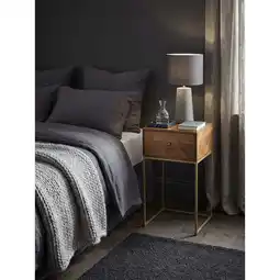 Netto Marken-Discount Nachttisch – Mango Massivholz/Metall, 40x75,5x35 cm, 1 Schublade, Stauraum Angebot