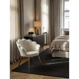 Netto Marken-Discount Esszimmerstuhl Samtbezug mit Metallgestell Schalenform Skandinavisch gepolstert, Weiß 47x53x80 cm Angebot