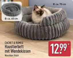 Aldi Nord CACHET & ROMEO Haustierbett mit Wendekissen Angebot
