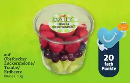 tegut auf Obstbecher Zuckermelone/ Traube/ Erdbeere Angebot