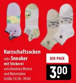 Famila Nord Ost Kurzschafftsocken oder Sneaker mit Stickerei Angebot