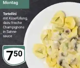 Globus Baumarkt Tortellini mit Käsefüllung, dazu frische Champignons in Sahnesauce Angebot