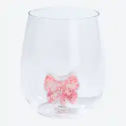 NKD Trinkglas mit Figur im Inneren, ca. 11,3x9,1x9,1 cm Angebot