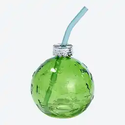 NKD Trinkglas im Weihnachtskugel-Design mit Glasstrohhalm Angebot