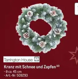 METRO Tarrington House Kranz mit Schnee und Zapfen Angebot