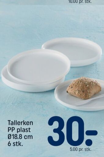 Ukendt plasttallerkner