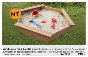 Sandkasse med bænke