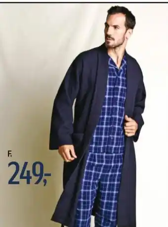 Morgenkåbe eller Pyjamas. Kåbe: M/L - 3XL/4XL. Py: S-3XL