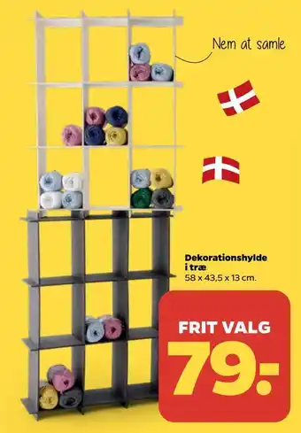 Dekorationshylde i træ