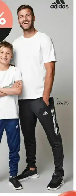Bilka Adidas Condivo Sort eller navy tilbud