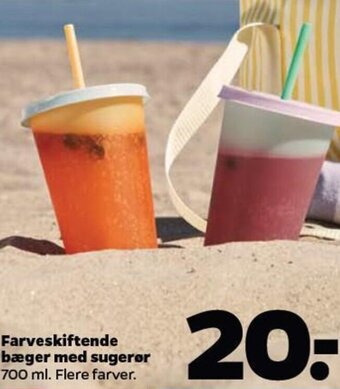 Farveskiftende bæger med sugerør 700 ml. Flere farver.