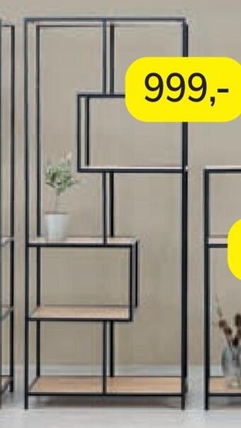 Daells Bolighus Reol med hylder tilbud