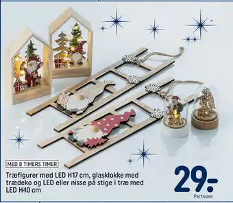REMA 1000 Træfigurer med led h17 cm, glasklokke med trædeko og led eller nisse på stige i træ med led h40 cm tilbud