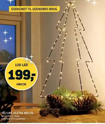 XL-BYG VELI LINE JULETRÆ MED LYS tilbud