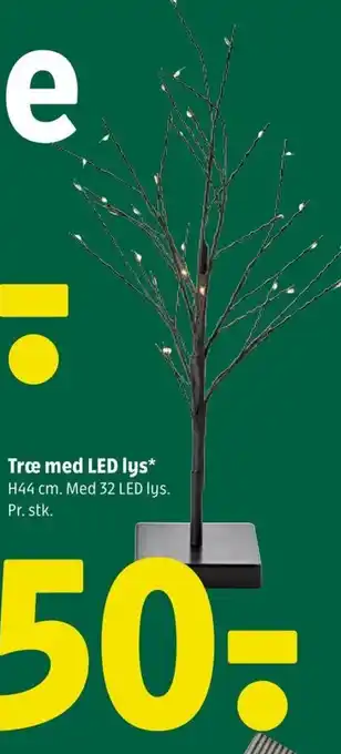 Træ med LED lys