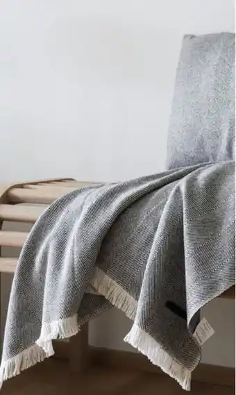 Sportigan Andersen Furniture Twill Weave Plaid tilbud