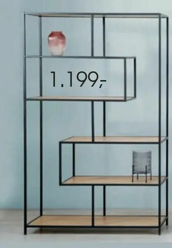 Daells Bolighus Reol med hylder tilbud